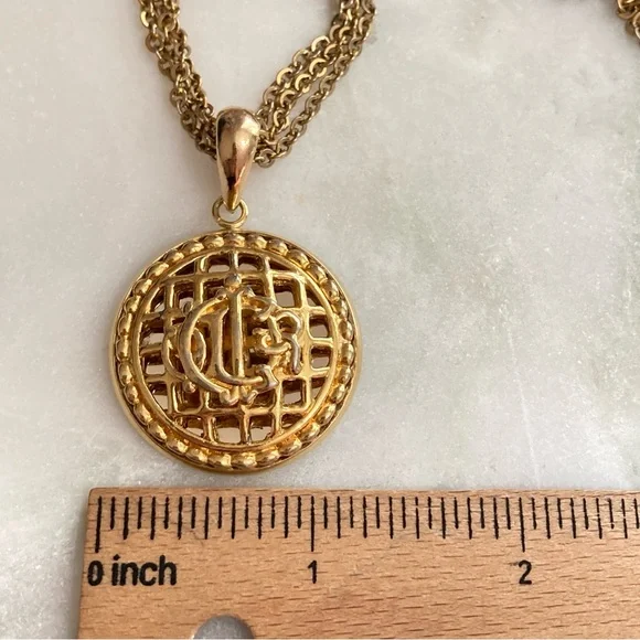 Vintage Dior Button Necklace Pendant Upcycled - Picture 7 of 7